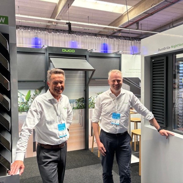 DUCO toont duurzame zonwering- en ventilatieve koelingsoplossingen tijdens ZORG.tech 2026