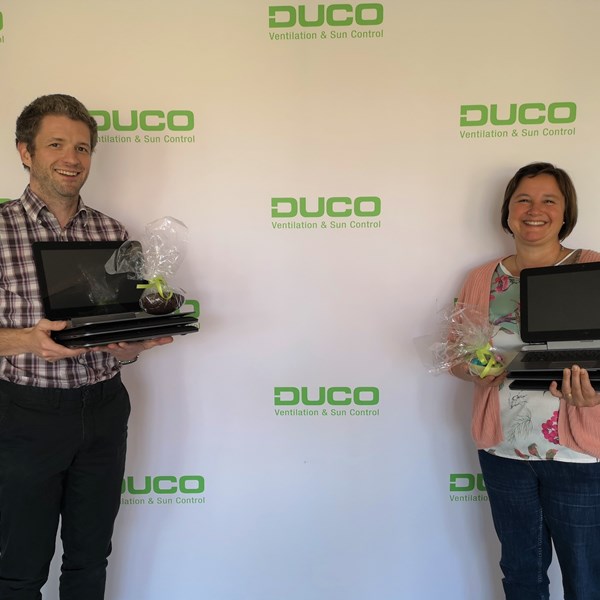 School De Rozenkrans opgetogen over schenking laptops door DUCO School De Rozenkrans opgetogen over schenking laptops door DUCO