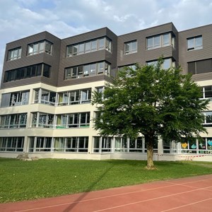 Primary School Richterswil-Samstagern - Richterswil