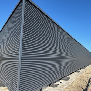 Welcome Building, Bristol - Installation of DucoWall Screening 70 louvre-wall system Welcome Building, Bristol - Installation of DucoWall Screening 70 louvre-wall system