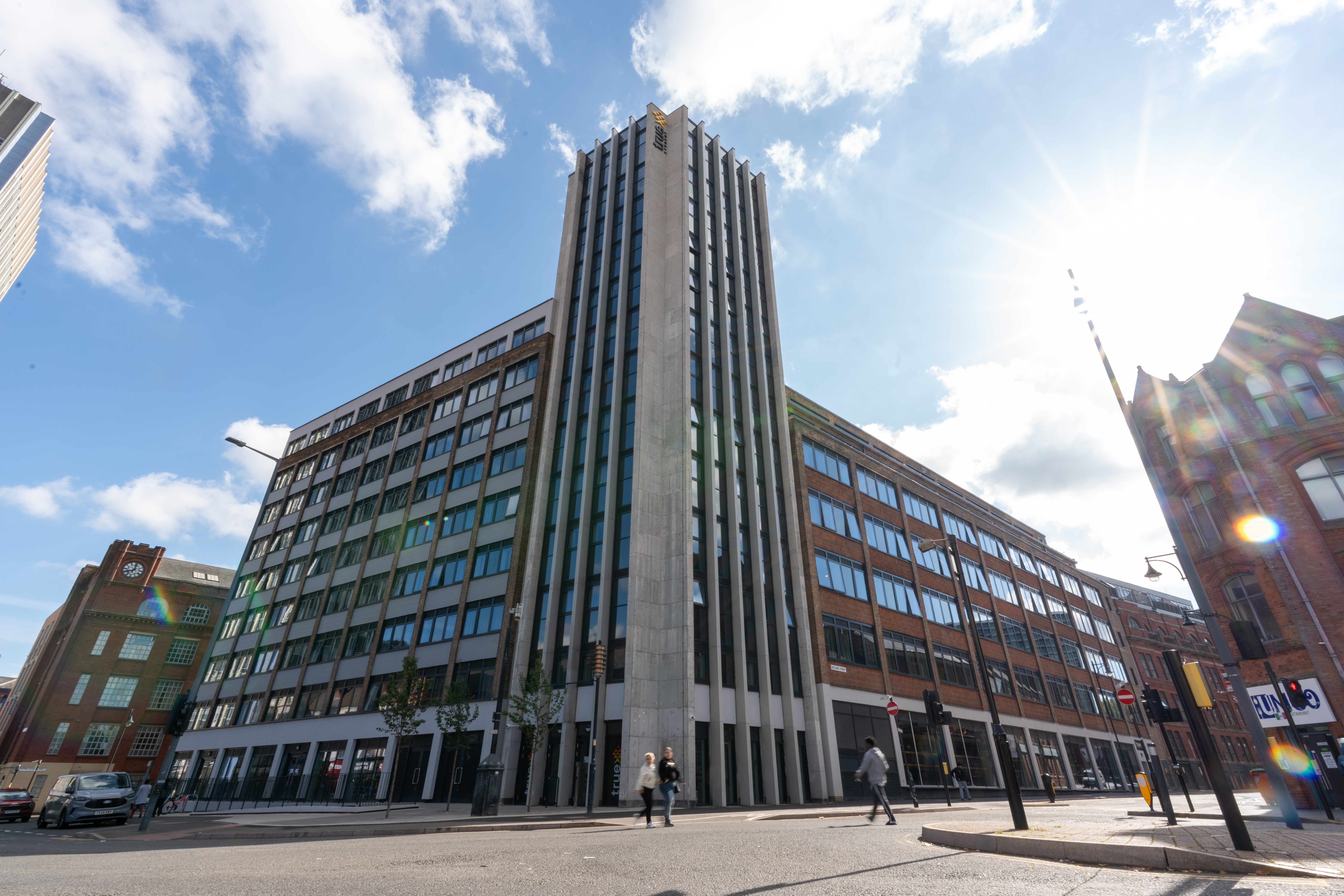 Architectural louvres supporting sustainable urban living