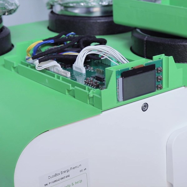 Comment remplacer le circuit imprimé de la DucoBox Energy Premium ? 