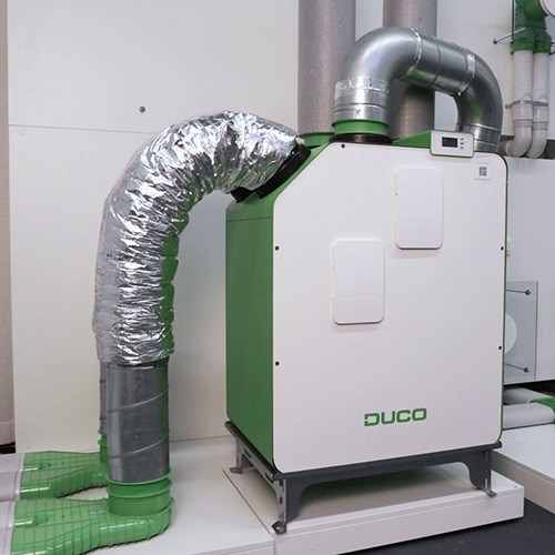 How to install the DucoBox Energy Premium?